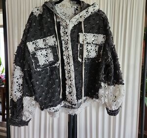 POL Black and White Crochet-Trim Hooded Jacket